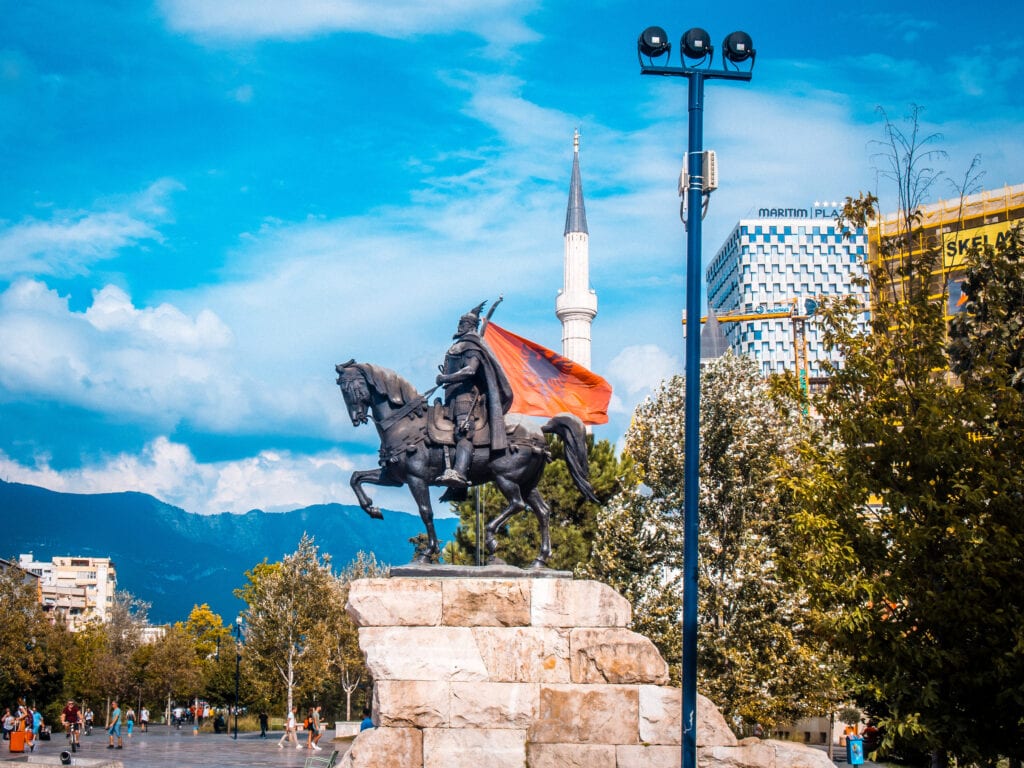Sights and activities Tirana